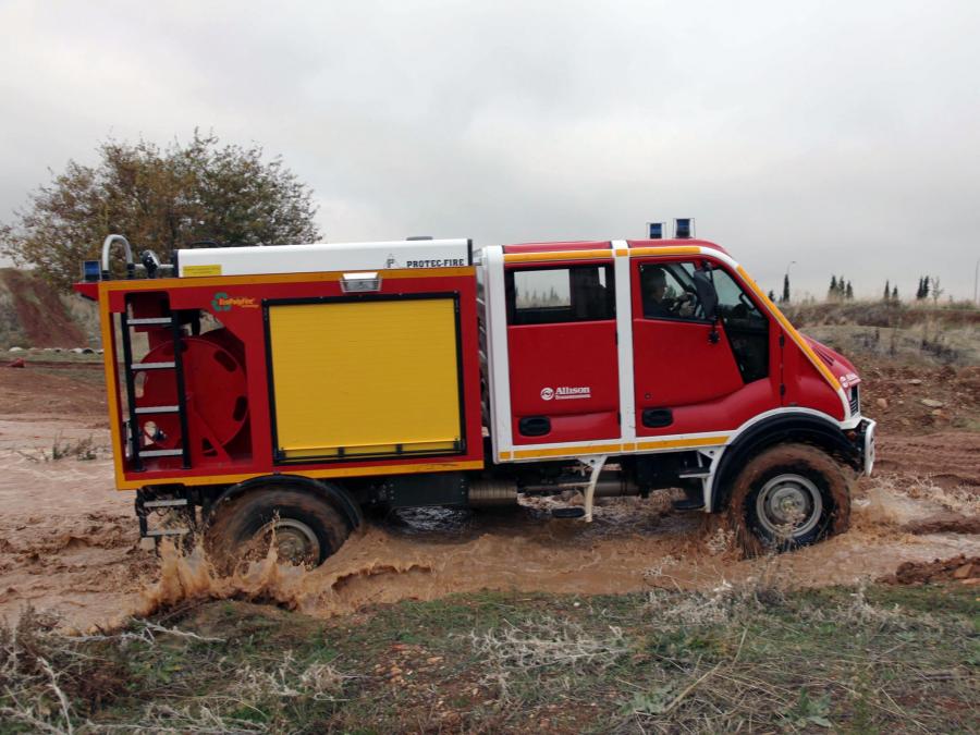  Bremach T-Rex Double Cab Firetruck 2008 года  (фото 3 из 4)